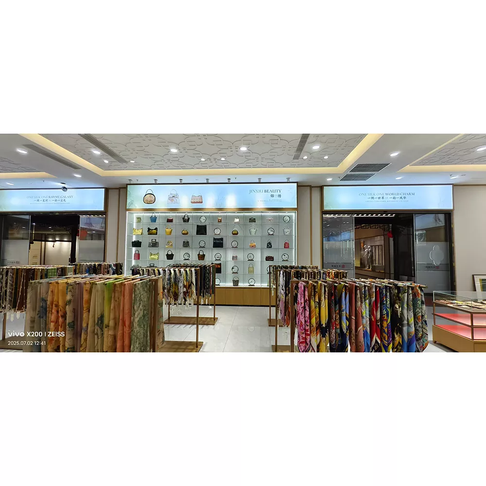 Udstillingsstativ til dametøj i rustfrit stål